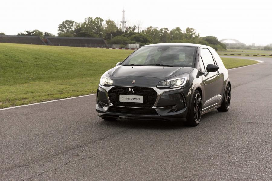  DS 3 Performance 2016 года  (фото 33 из 35)